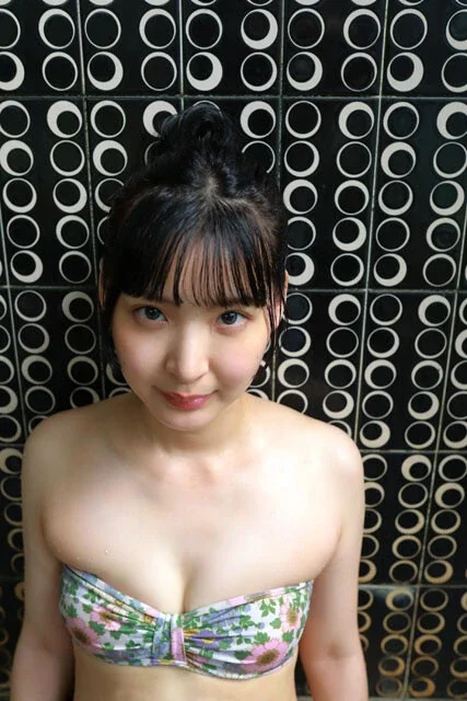 山﨑おしるこがグラビア初挑戦でデジタル写真集をリリース！ 「身体なんて今まで見せないように隠して生きてきたのに」