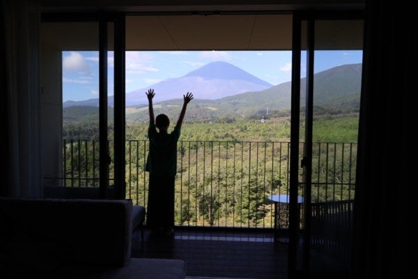 富士山の絶景を目の前に！秋の旅先は「富士スピードウェイホテル」で決まり