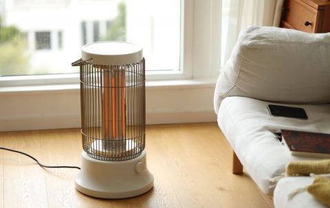 「石油ストーブ」vs「石油ファンヒーター」1ヶ月の燃費で比較したとき、家計を助けてくれるのはどちら？