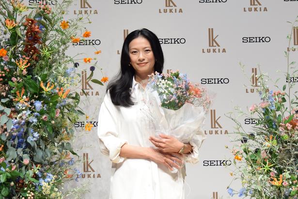 榮倉奈々「落ち込んだときは“大好き”と10回言って気持ちをリセットします」セイコー ルキア新アンバサダー就任発表会レポート