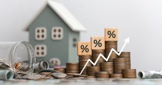 家を建てる予定ですが、顕著な「建築価格」の高騰が気になります…。いったいなぜ？