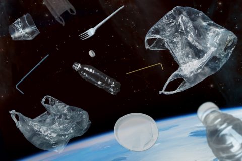 宇宙ごみの回収費用は誰が払う？ 放置すると私たちの生活にも影響があるのでしょうか