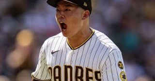 「松井が登板すると試合を見るのをやめる」酷評から1年…松井裕樹にパドレスファンが“手のひら返し”したワケ