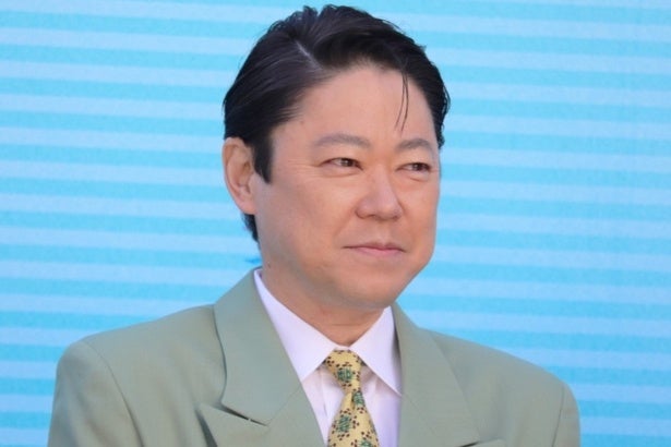 阿部サダヲ＆蛙亭イワクラ“夫婦ショット”ついに公開、並んだ姿に「この夫婦大好き」の声＜新年早々 不適切にもほどがある！＞