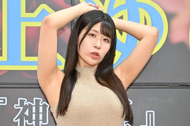 現役看護師グラドル・最上ゆに、初撮影で緊張も「徐々に温まってきて解放していきました」
