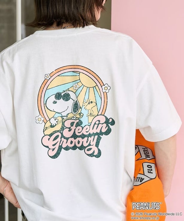 スヌーピーデザインの別注Tシャツが「FREAK'S STORE」に到着！絵柄も色も豊富だからお気に入りが必ず見つかる