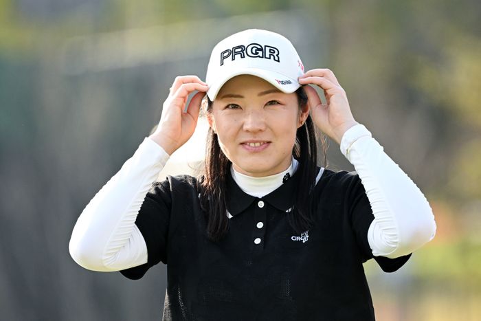 プロ初Ｖめざす辻梨恵が首位浮上初日トップの清本美波は6位に後退/国内女子下部
