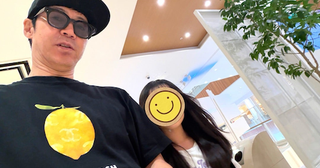  東貴博、長女との買い物デート＆次女はおさるのジョージ愛炸裂 