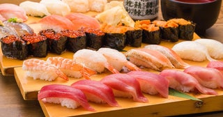 大とろ・いくら・ウニなどの高級寿司食べ放題が3900円！「FUJIYAMA TOKYO」の秋葉原本店・新宿東口店が10月限定で開催中。