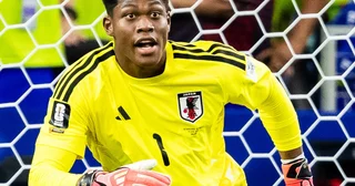 【ワールドカップ】サッカー日本代表の10代を「育成の名将」が振り返る「鈴木彩艶は17歳でＡ代表に招集しようと......」