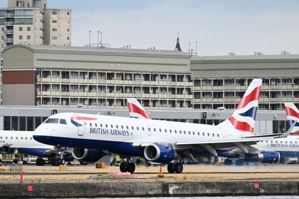 ブリティッシュ・エアウェイズ、ロンドン・シティ空港乗り入れ25周年