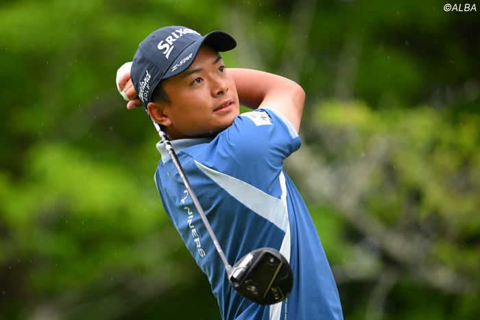 岡田晃平がメジャーで初の首位発進レジェンドから学んだこと『全然勝てないな、こんなにうまいのに』