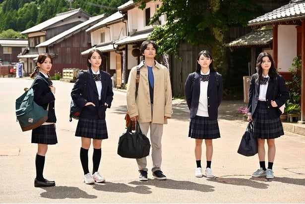 北村匠海“朝野”と生徒たちが15年かけて作り上げたサバ缶が、宇宙へ行く瞬間がやって来る＜サバ缶、宇宙へ行く最終回＞