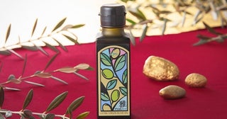 伊豆産のオリーブを収穫後24時間以内に搾油した数量限定オリーブオイルが今年も登場！