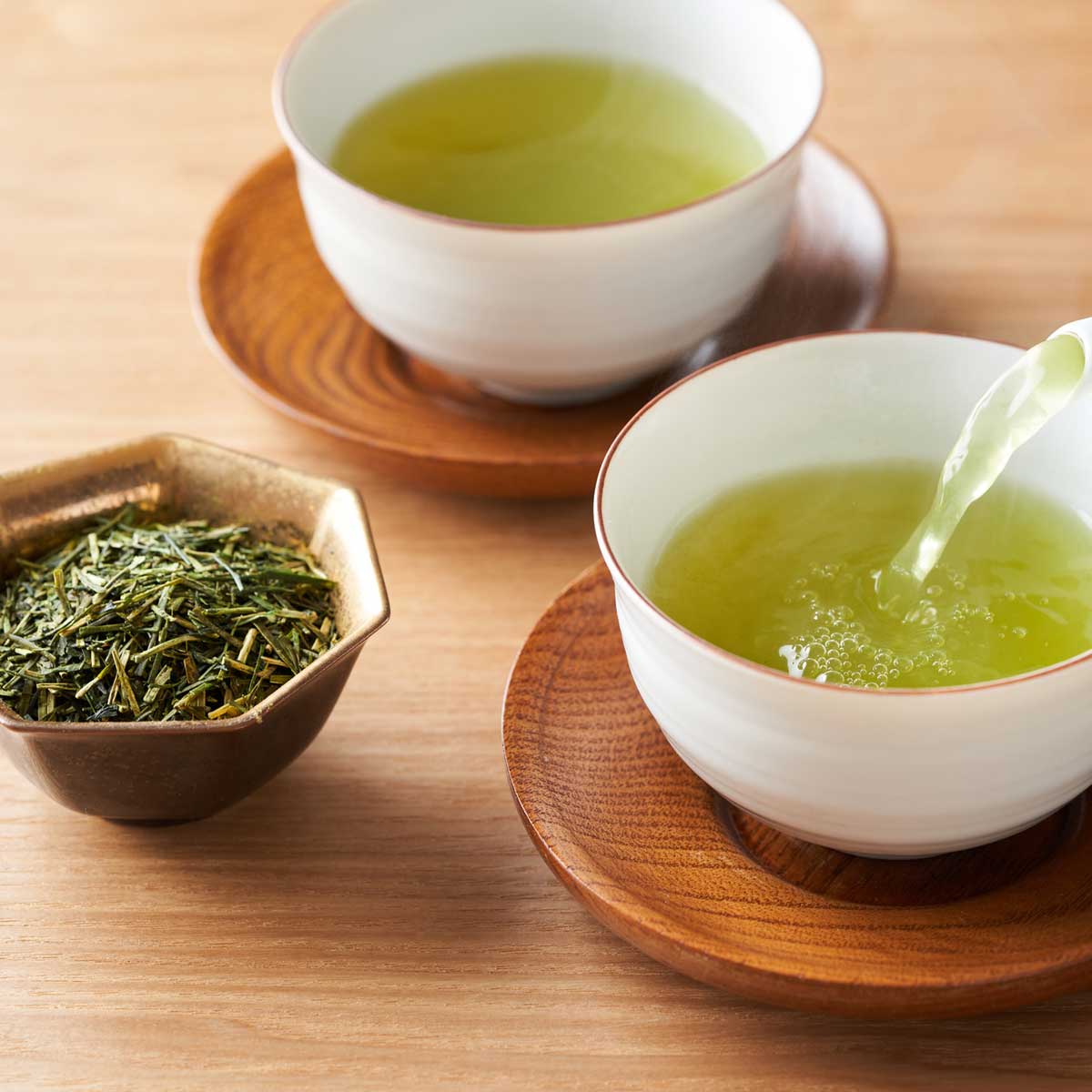 【第1弾】「お茶」がテーマの短歌6首。共感度たっぷり。暮らしに寄り添うお茶にまつわる短歌を楽しんで
