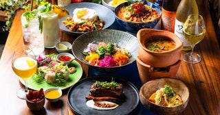 【東京都新宿区】西新宿にエスニックカフェ＆バル「CALDO PARADISO」誕生！おしゃれ空間で多彩なメニューを楽しもう