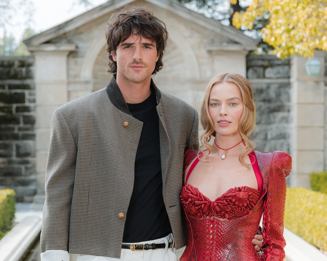 「嵐が丘」ワールドプレミア開催！マーゴット・ロビー＆ジェイコブ・エロルディの“完璧ビジュアル”に会場熱狂