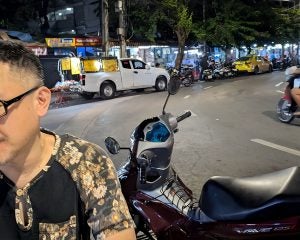 タイ人女性と国際結婚した日本人男性が驚いた“文化の違い”。親戚ぐるみで「“今ここでプロポーズしろ”って雰囲気を作られました（笑）」――大反響セレクション