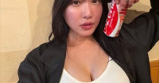 172cm美女インフルエンサー、「記憶ない」酔っ払いショットに「可愛い」の声