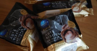 「何度も買ってた……！」スーパーで買える話題の“パティシエコラボスイーツ”が本気でおいしかった