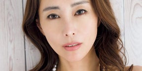 熊切あさ美、「永久保存版にしたい」渾身のグラビアをお届け！ 『FLASH』登場