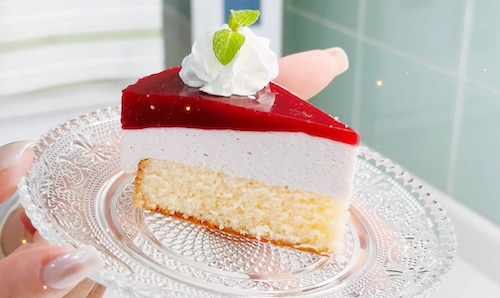  渡辺美奈代、家族への手作り"バレンタインケーキ"披露 