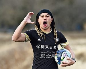 「サッカーをやめようと考えていた」田中パウロ淳一が、日本一“バズる”Jリーガーになるまで