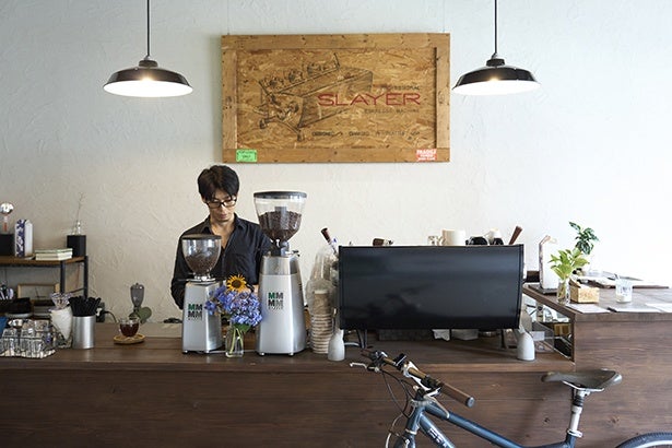 コーヒーで旅する日本／四国編｜大切なのは、日々変わらず店があり続けること。「Royal Niboshi coffee stand」が醸し出す“大らかな引力”が変えたもの
