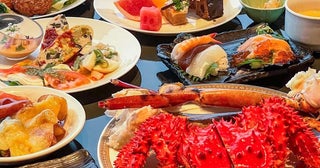 都シティ 大阪天王寺「スカイレストラン エトワール」で北海道ブッフェ第2弾を体験。2種類のカニ食べ放題と絶景に心躍る夏時間