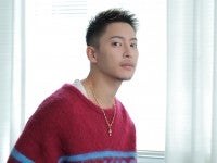 三山凌輝、『虎に翼』直明との出会いは宝物俳優とアーティストの振れ幅を楽しみ、さらなる深化へ