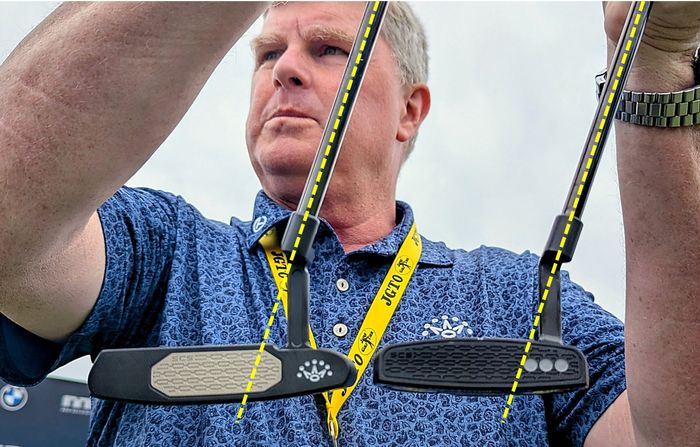 スコッティ・キャメロンの選手がブレード型➡マレット型へと快適に移行できる理由は「手の位置」がカギだった