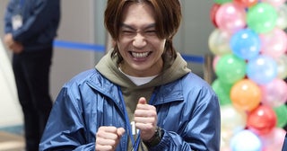 松田元太“人見”らは、家族に役職を偽っている新納慎也“須永”に協力する「須永人事部長はとっても部長です！」＜人事の人見＞