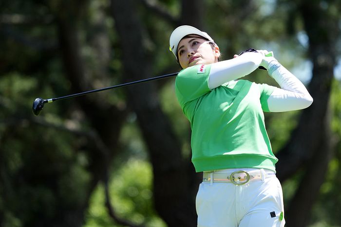 ベテラン宅島美香が18年ぶりステップVルーキー田村萌来美2位