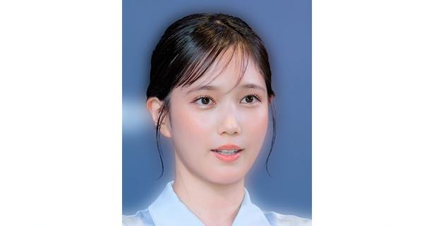 本田翼、“個性派”デザインのメガネをかけた横顔ショットを公開し「久しぶりのボブ姿を見れて最高！」の声も