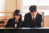 『ヤンドク！』宮世琉弥の尊過ぎる学生服姿が公開第6話では高校時代の悲しい初恋の思い出が明らかに