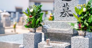 実家の「お墓」を継ぐことになりました。お墓を引き継いだらどのような「お金」がかかるのでしょうか？