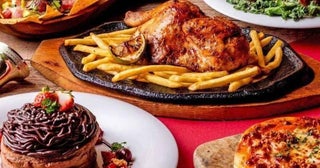 5,000円以下！東京の高コスパなクリスマスディナー6選。和牛ローストビーフやホールケーキ付き、幻想的なアクアリウムも