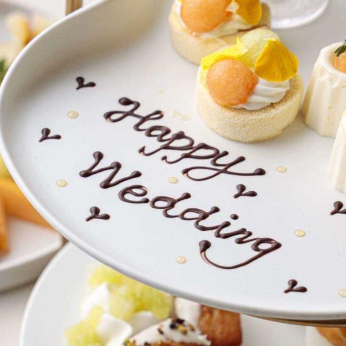 大阪駅・梅田周辺｜結婚祝いや就職祝いなど、お祝いにぴったりなメッセージプレートが付けられるランチ5選