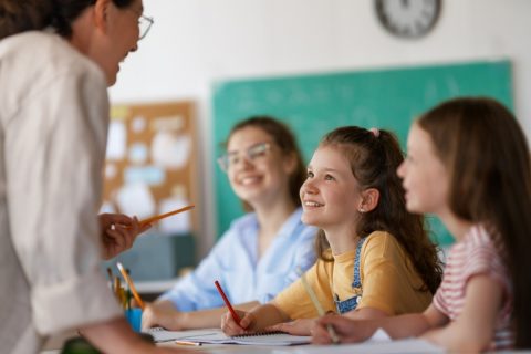 子どもが飽きやすいので習い事の「無料体験」ばかり試しています。小さい頃から何年も続けている人が多くいますが、どうやって習い事を決めたらいいのでしょうか？