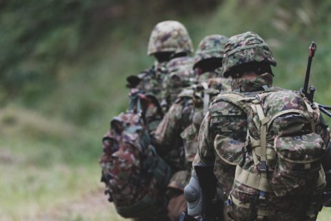 「陸上自衛隊高等工科学校卒」VS「防衛大学卒」VS「一般の高校卒」、同じ自衛官でも年収は違う？