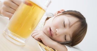 忘年会シーズン、医師が警鐘を鳴らす飲酒のNG行動とは？重症化のリスクも…