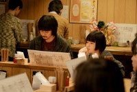 『冬のなんかさ、春のなんかね』文菜と二胡の過去にさまざまな声喫煙シーンには「ビックリ」と反響