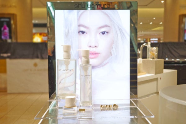 シュウ ウエムラ最新クレンジング「ブライト クレンジング オイル」を先行で体験！三越銀座店で期間限定イベントを開催中