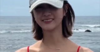 171cm“人気ABEMAアナウンサー”の抜群プロポーションに衝撃ビーチでの姿が「美しい」「可愛すぎる」