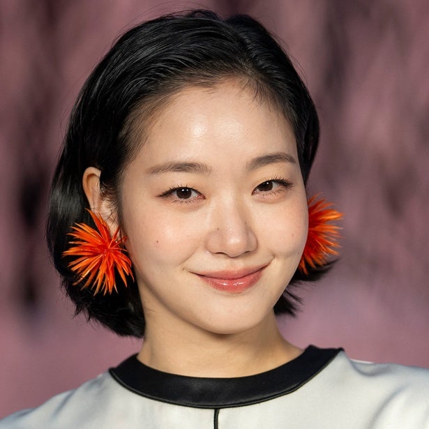 「トッケビ」で大ブレーク後も躍進続く注目女優キム・ゴウンとは？“体当たり演技”で鮮烈デビュー「ユミの細胞たち」最新作で見せる等身大の魅力