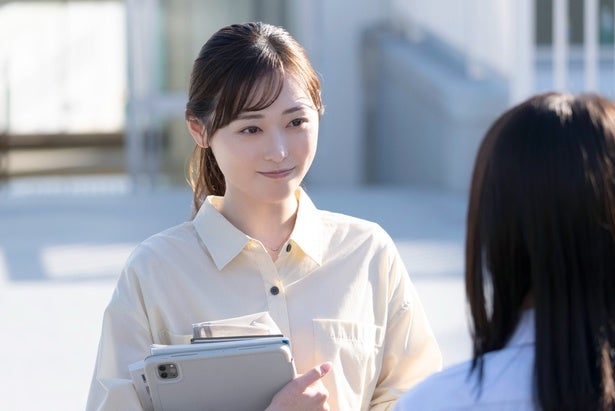 『あの星が降る丘で、君とまた出会いたい。』教師になった百合や若き日の千代を捉えた場面写真が解禁！最新予告も到着