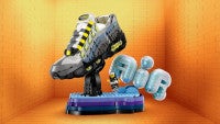「レゴ」×「NIKE」の名作スニーカーがコラボ！1213ピースで再現する“Air Max”登場