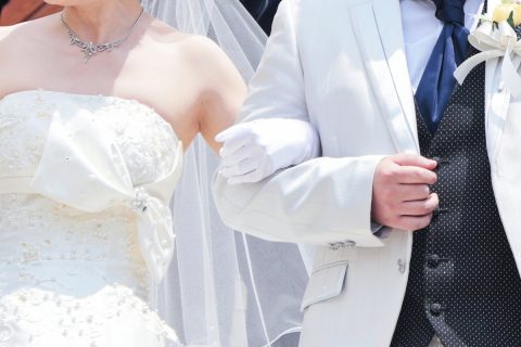 「沖縄」VS「欧州」！新婚旅行の国内外ランキングと総費用をまとめて比較！