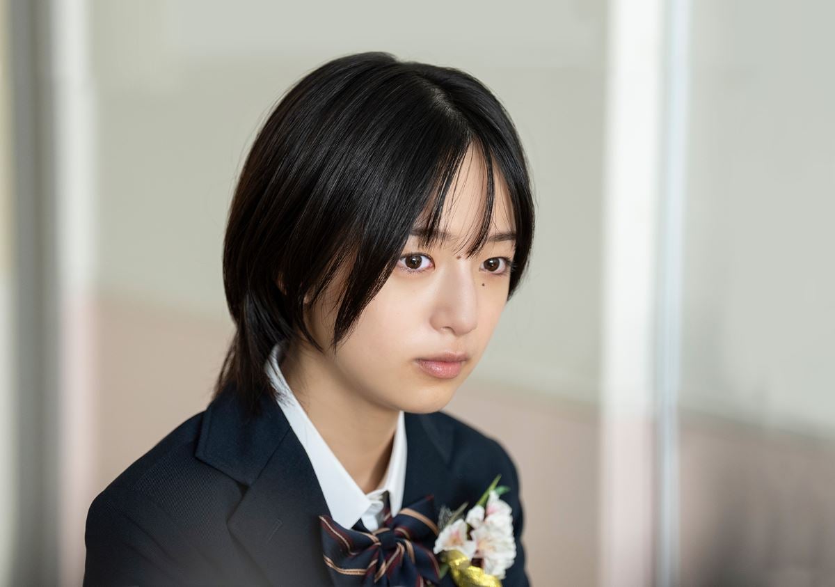 映画『私はあなたを知らない、』ヒロイン務めた早瀬憩の場面写真＆メイキングカット公開