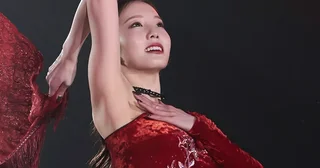 本田真凜が宇野昌磨とのアイスダンスで度肝を抜く新プログラム披露氷上で見せるプロの仕事
